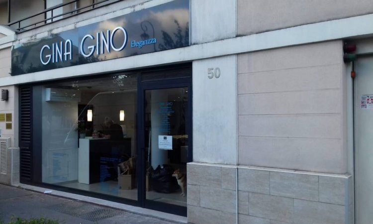 Pose d'enseigne en lettre dibond découpée et montée sur entretoise à Paris - PRAZDO